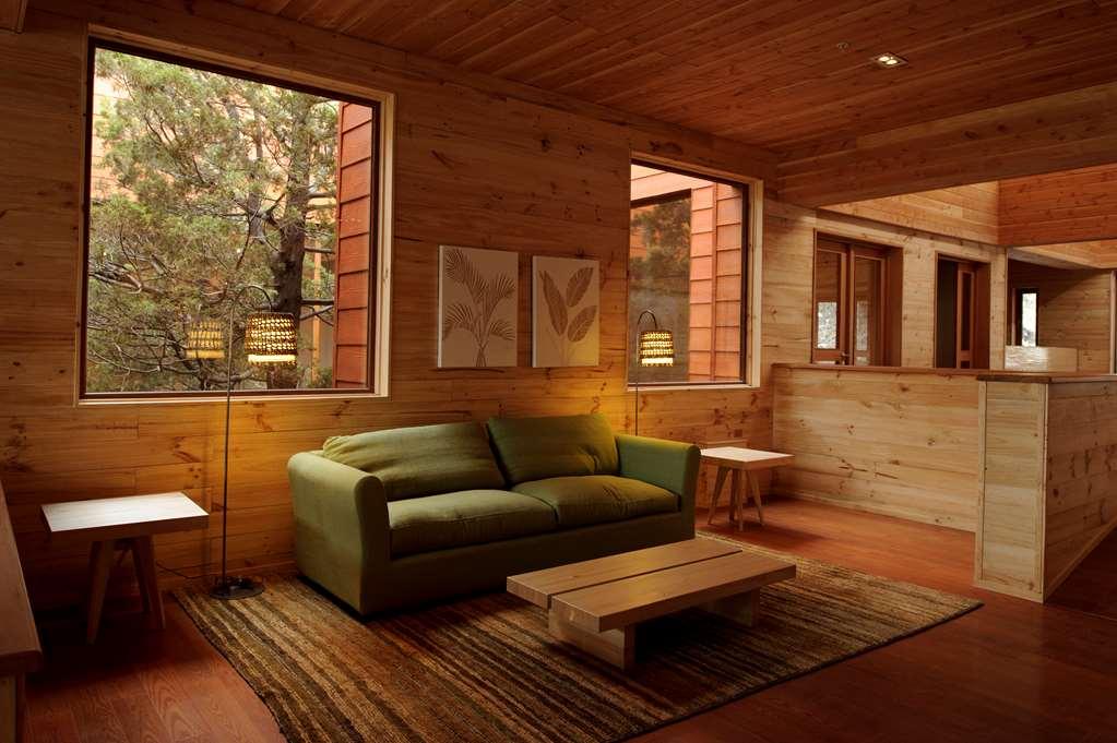 Noi Puma Lodge El Manzanar  Einrichtungen foto
